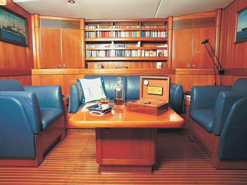The 25m Yacht CALLISTO