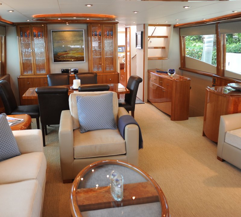 The 25m Yacht CHIP