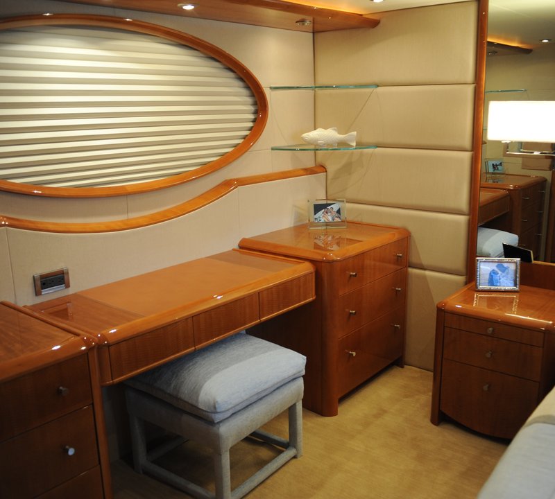 The 25m Yacht CHIP