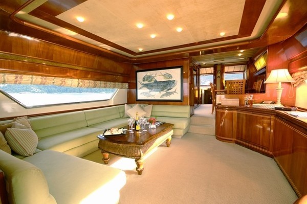The 25m Yacht SPLENDIDO