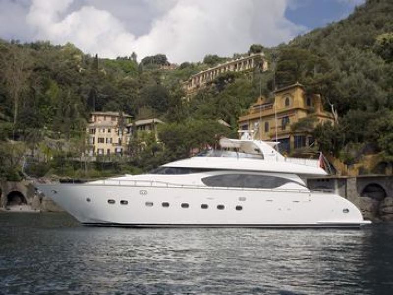 The 26m Yacht CENTO BY EXCALIBUR