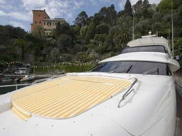 The 26m Yacht CENTO BY EXCALIBUR