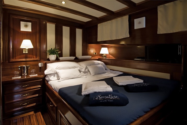 The 26m Yacht SANTA LUCIA