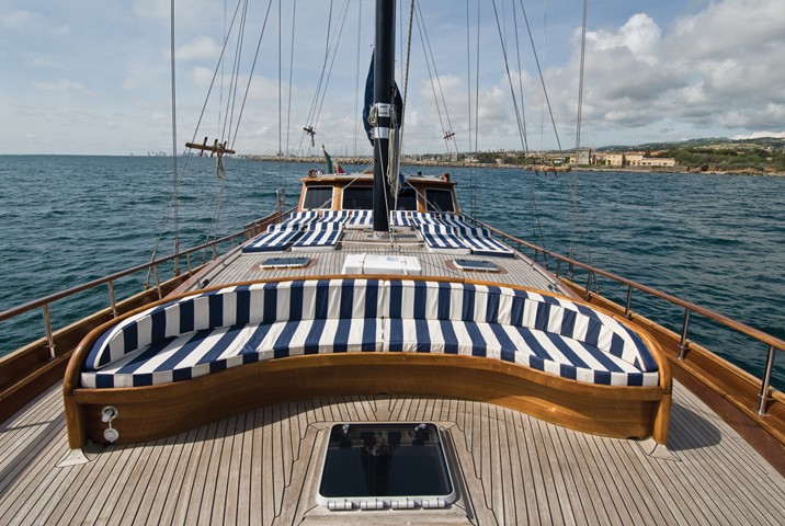 The 26m Yacht SANTA LUCIA