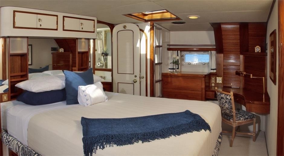 The 26m Yacht SEA ANGEL