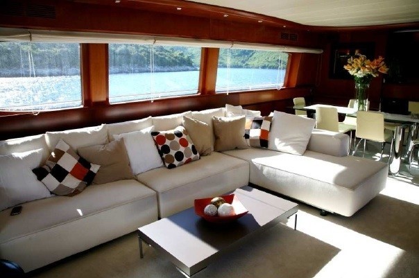 The 27m Yacht INCLINATION 1