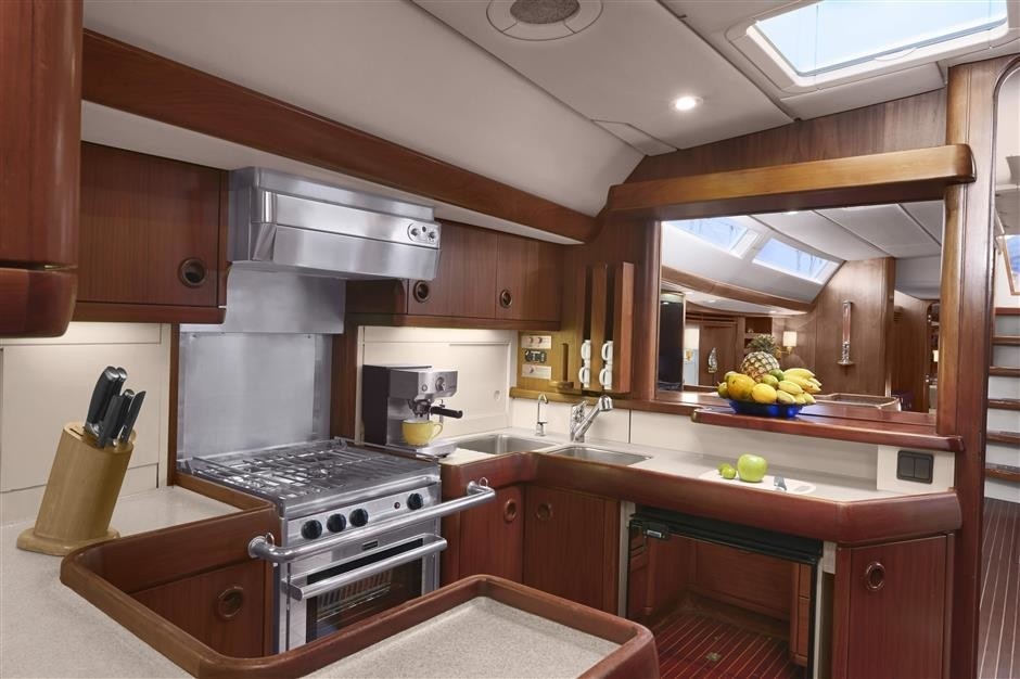 The 27m Yacht LETIZIA