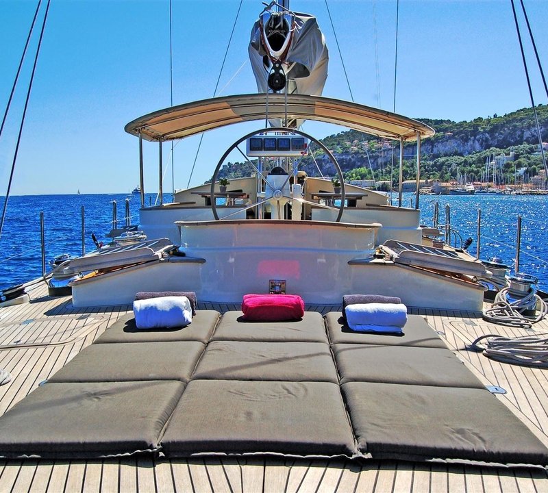 The 27m Yacht VINTAGE