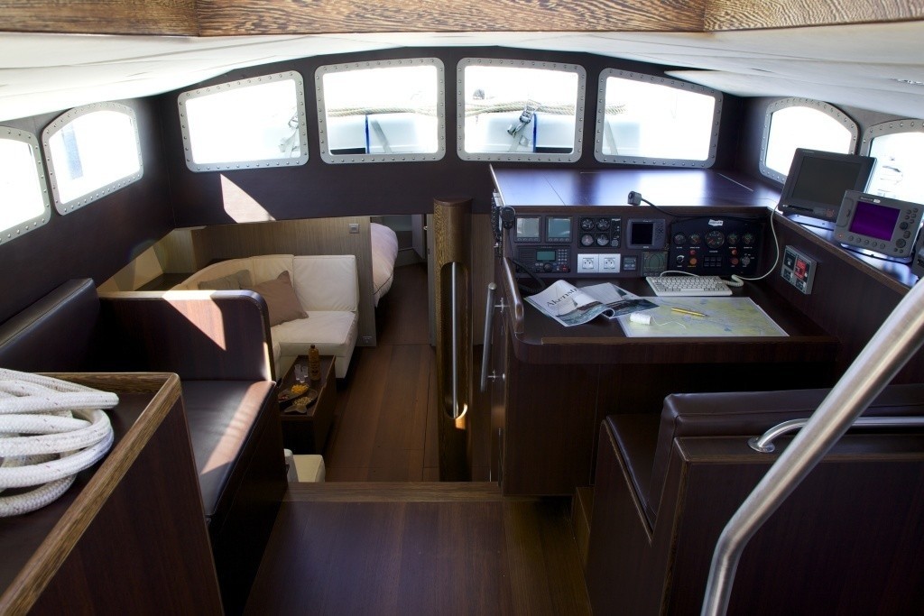 The 27m Yacht VINTAGE