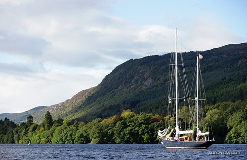 The 28m Yacht SINCERITY