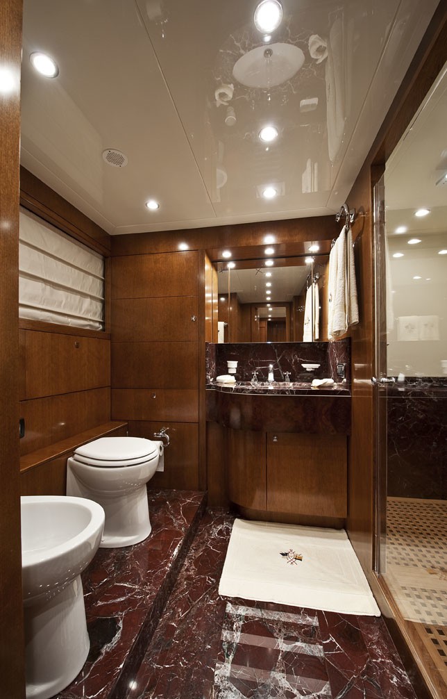 The 29m Yacht MRS WHITE