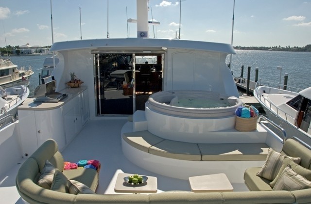 The 29m Yacht TIGERS EYE