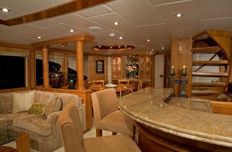 The 29m Yacht TIGERS EYE