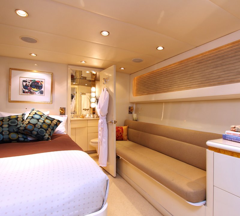 The 30m Yacht INSATIABLE