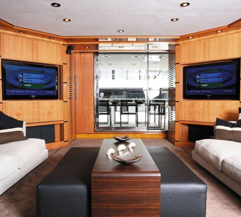 Inside On Yacht LADY LUCK