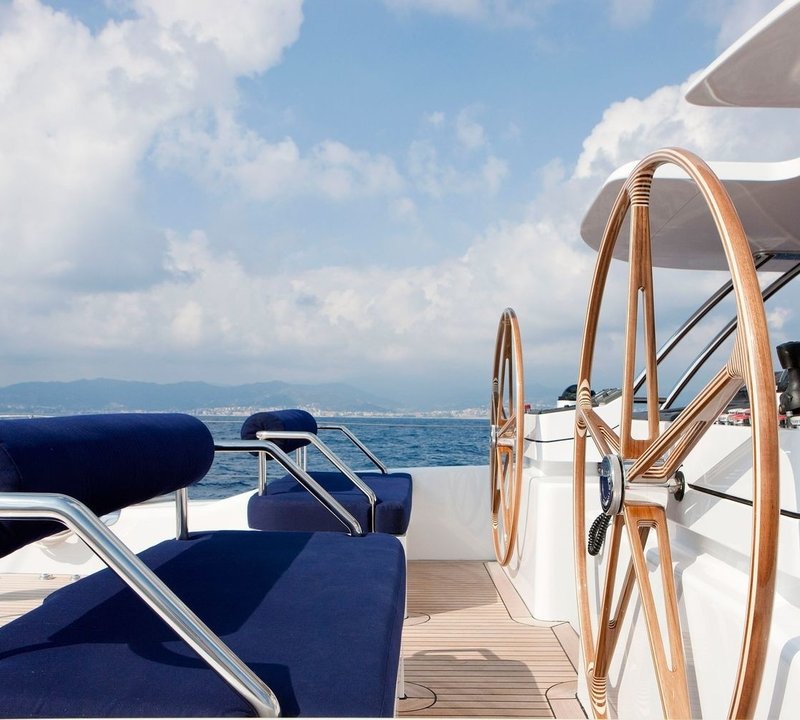 The 30m Yacht NOSTROMO