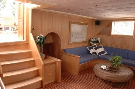 The 30m Yacht SCHATZ