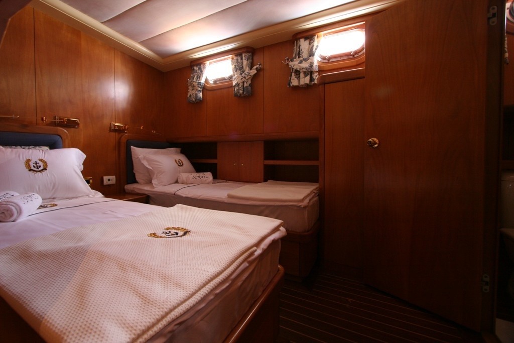The 30m Yacht SCHATZ
