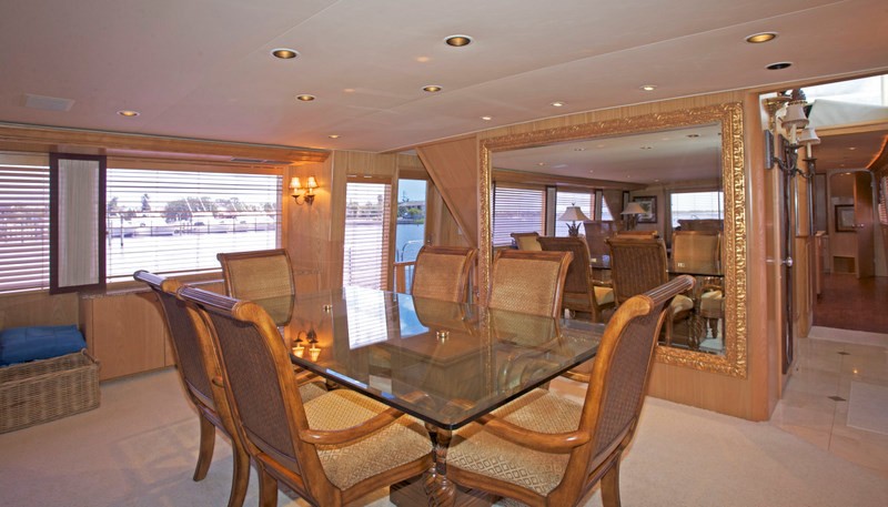 The 32m Yacht FREE BIRD