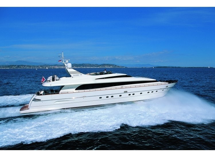 The 32m Yacht LAYAZULA