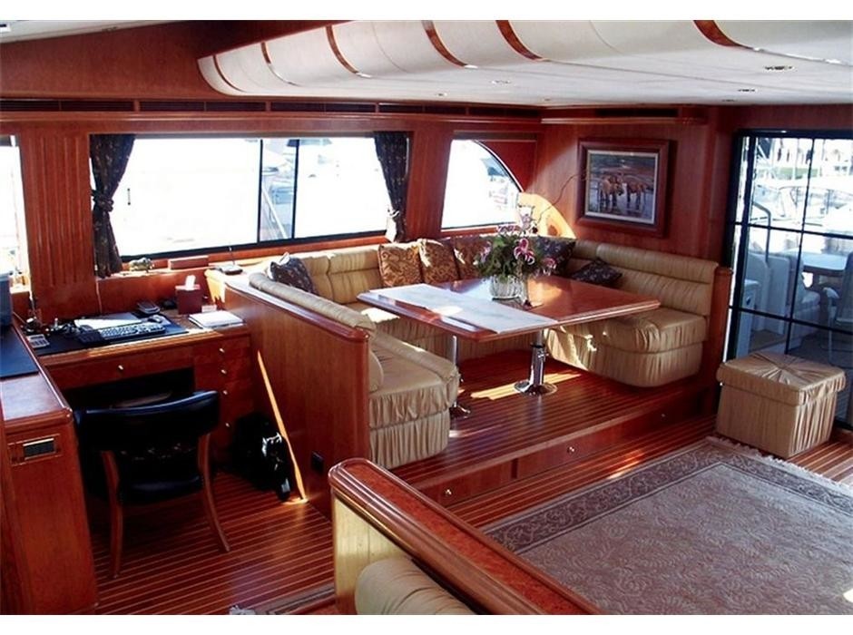 The 32m Yacht MAXIMUS II