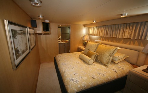 The 33m Yacht KALEEN