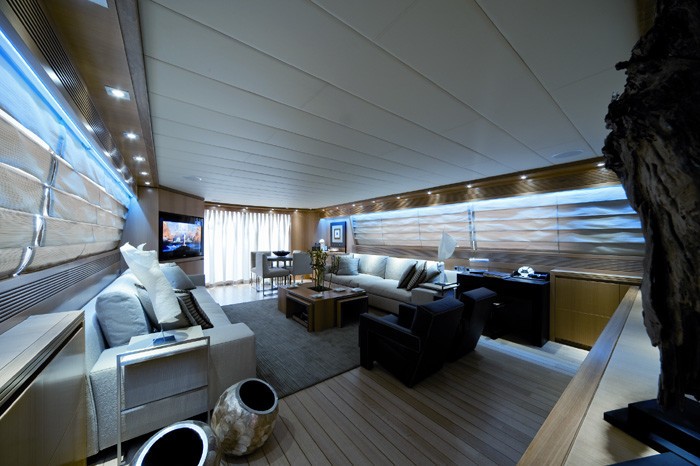 The 33m Yacht RAMINA