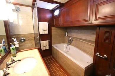 The 33m Yacht SHANTI