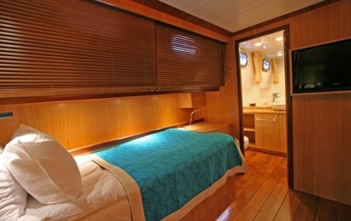 The 34m Yacht GETAWAY