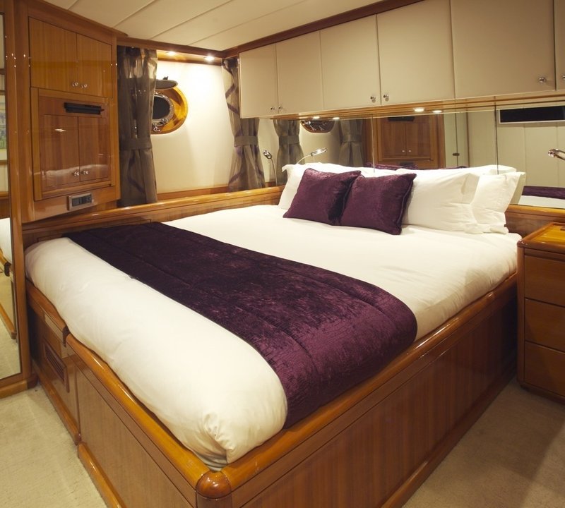 The 34m Yacht REE
