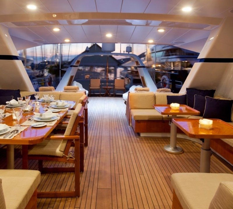 The 34m Yacht REE