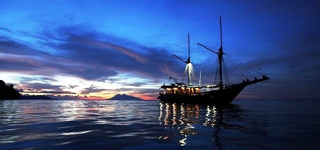 The 34m Yacht TIGER BLUE