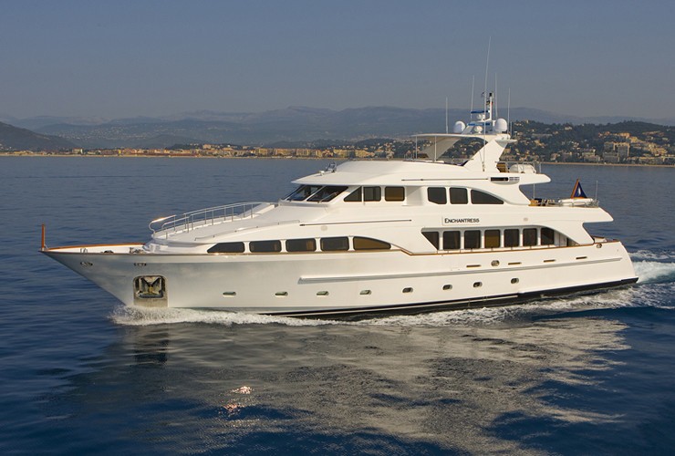 The 35m Yacht ENCHANTRESS