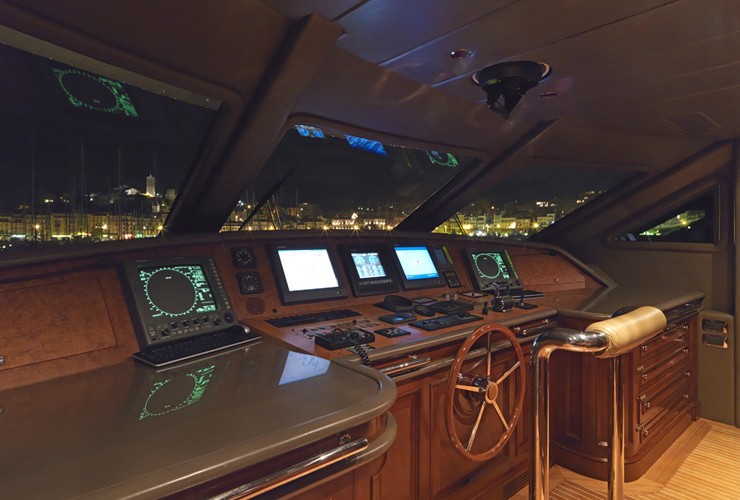 The 35m Yacht ENCHANTRESS