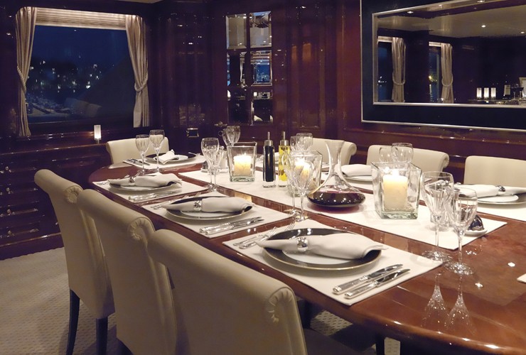 The 35m Yacht ENCHANTRESS