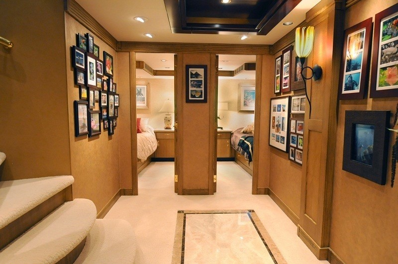 The 36m Yacht LEGENDARY
