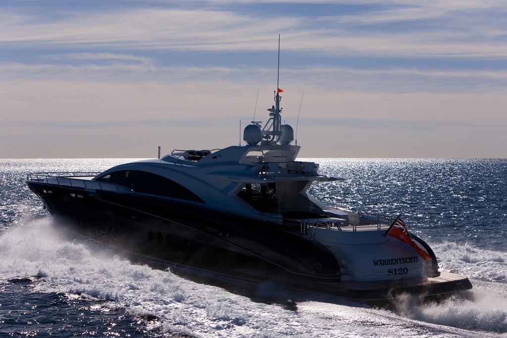 Cruising On Yacht QUANTUM