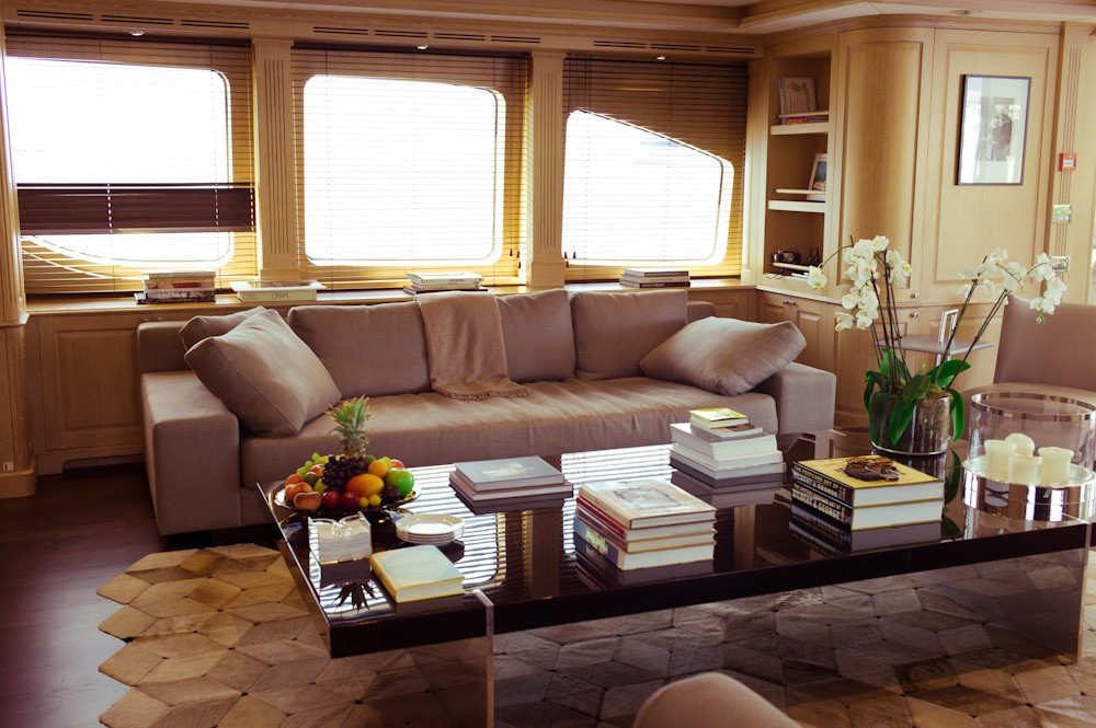 Saloon On Yacht AFRICAN QUEEN