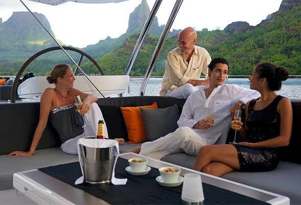 External Drinks On Yacht BLISS