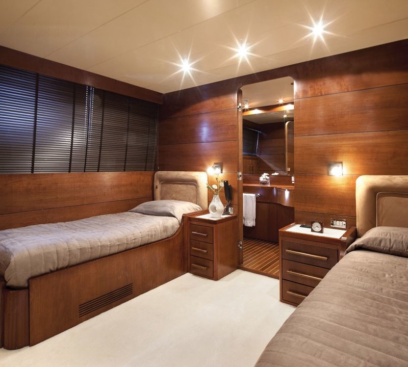 Twin Bed Cabin Aboard Yacht FIORENTE