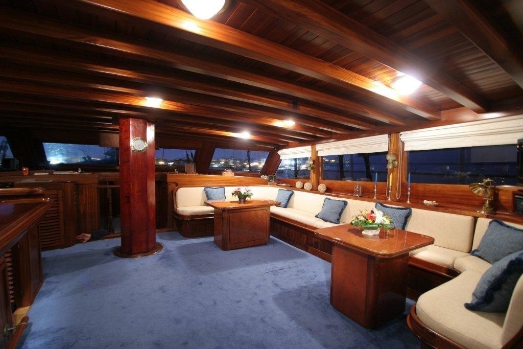 Premier Saloon On Yacht MATINA