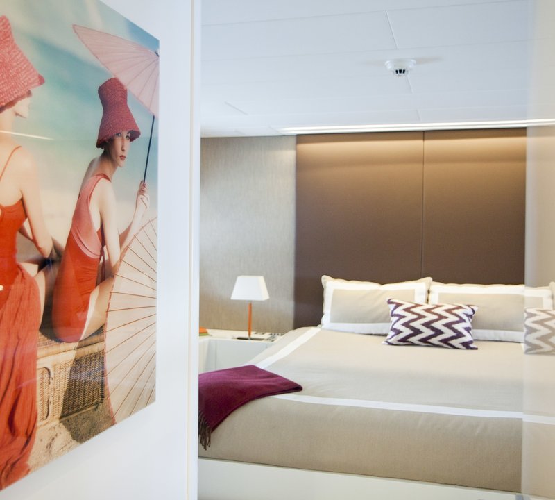 The 39m Yacht BEACHOUSE