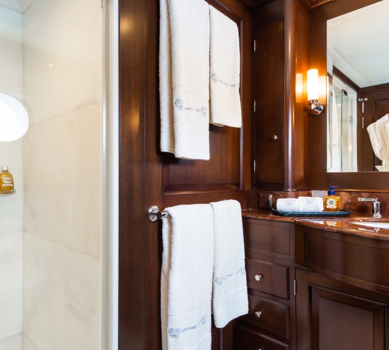 Guest ensuite