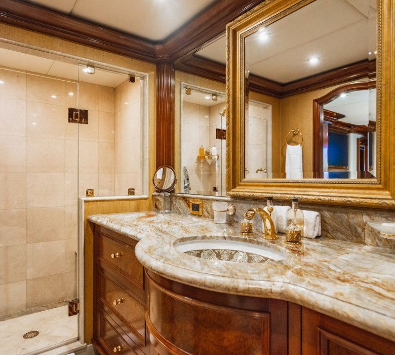 Guest Suite Ensuite