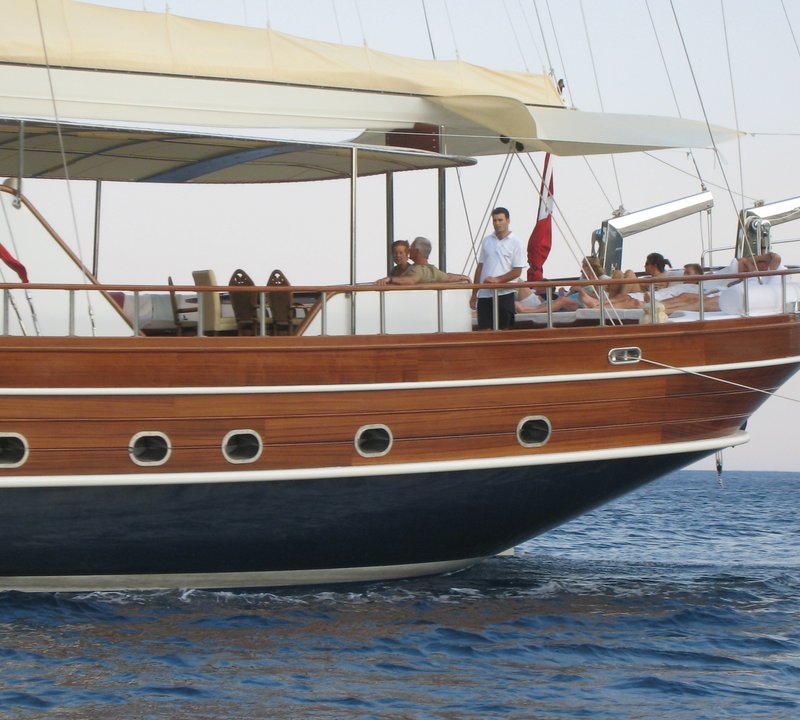 The 40m Yacht KAYA GUNERI V