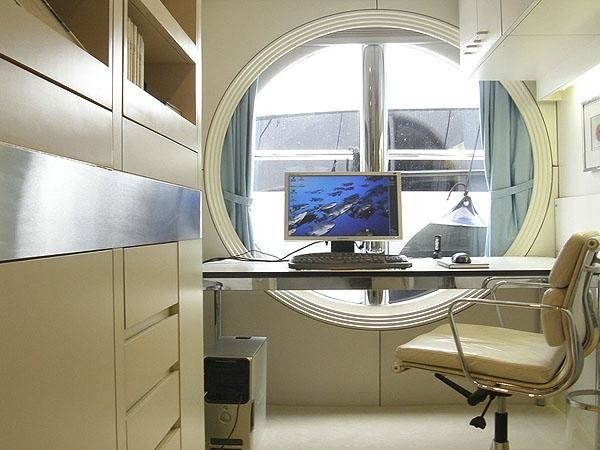 Study Aboard Yacht LADY ARRAYA