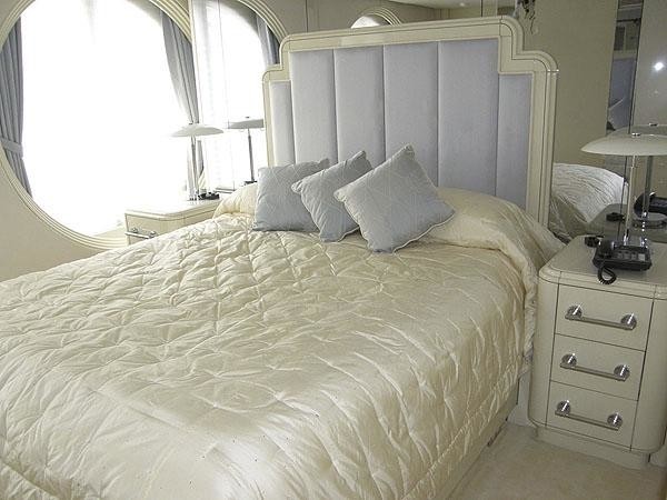 Main Master Cabin On Board Yacht LADY ARRAYA