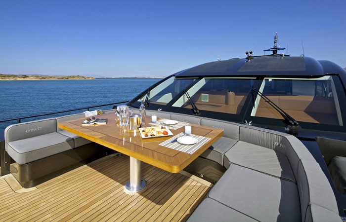 Eating/dining: Yacht O'PATI's Sun Deck Captured