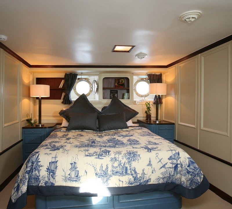 Blue Guest's Cabin Aboard Yacht CALISTO