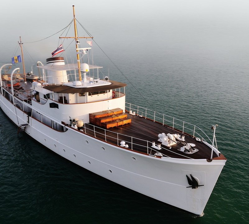 Under Way Aboard Yacht CALISTO
